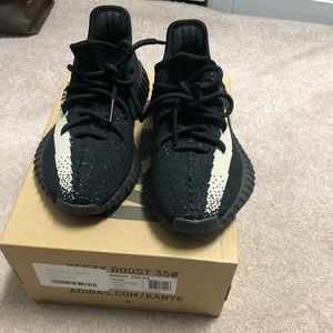 Yeezy Boost 350 in box